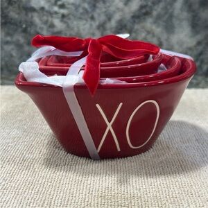 Rae Dunn XO Heart Shaped Measuring Cups Set Red NWT